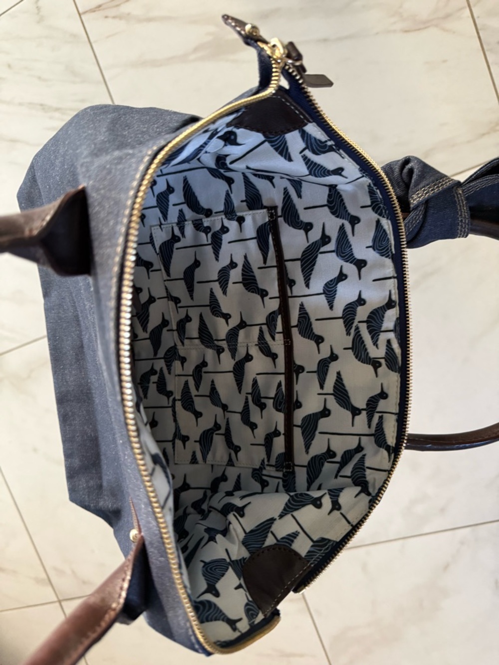 Kate Spade - Vintage Kate Spade - Denim Bow Tote Bag with Leather Handles. - Picture 4 of 4